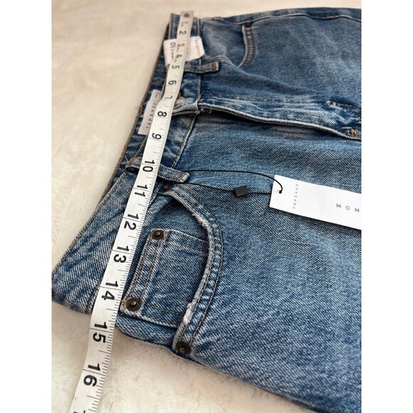 NWT TopShop Size US 6 Mom Jeans Ripped High Waited, Tapered Leg MSRP$75 - Picture 3 of 9